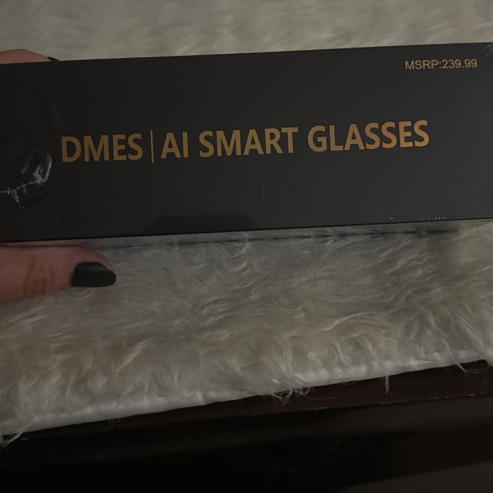 DMES AI Smart Glasses in Black and Gold